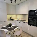 Apartmán Przystan Letnica Klimatyzacja Garaz Plaza Brzezno 5min *