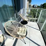 Przystan Letnica Klimatyzacja Garaz Plaza Brzezno 5min アパート
