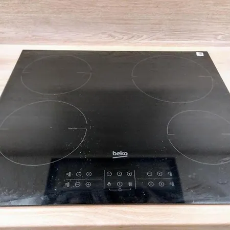 Przystan Letnica Klimatyzacja Garaz Plaza Brzezno 5min